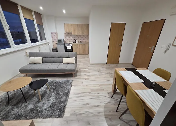 Kn Apartment Liptovský Mikuláš